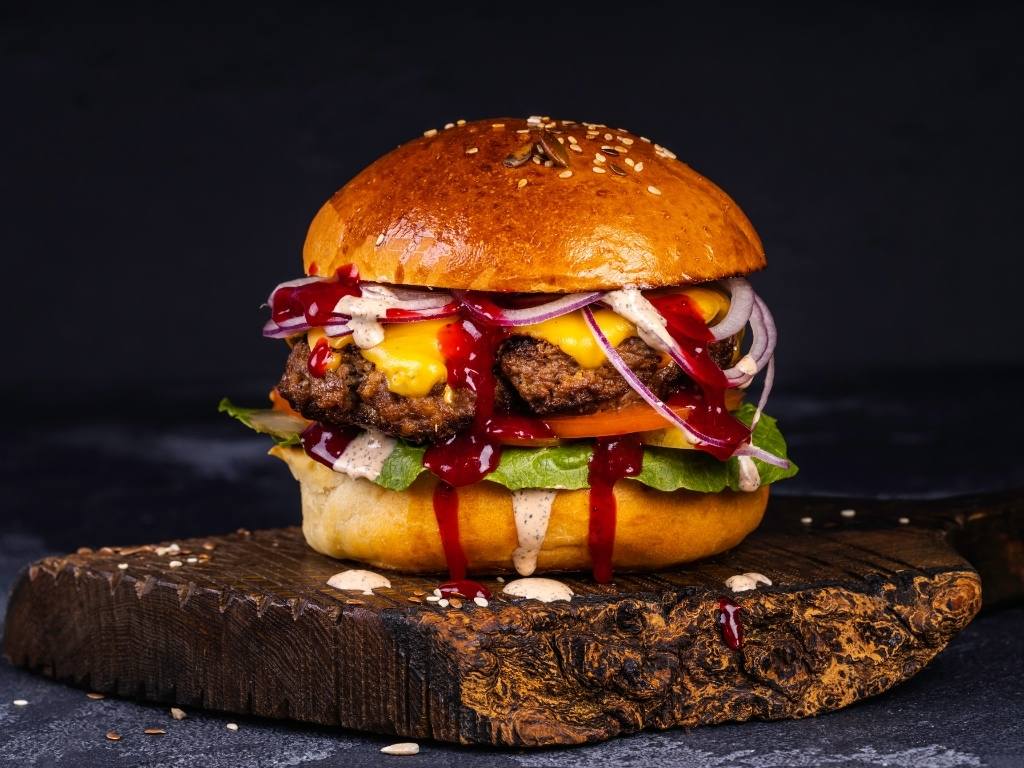 Agisse - Torne-se um Chef Gourmet com o Nosso Curso Online de Hambúrguer Artesanal.